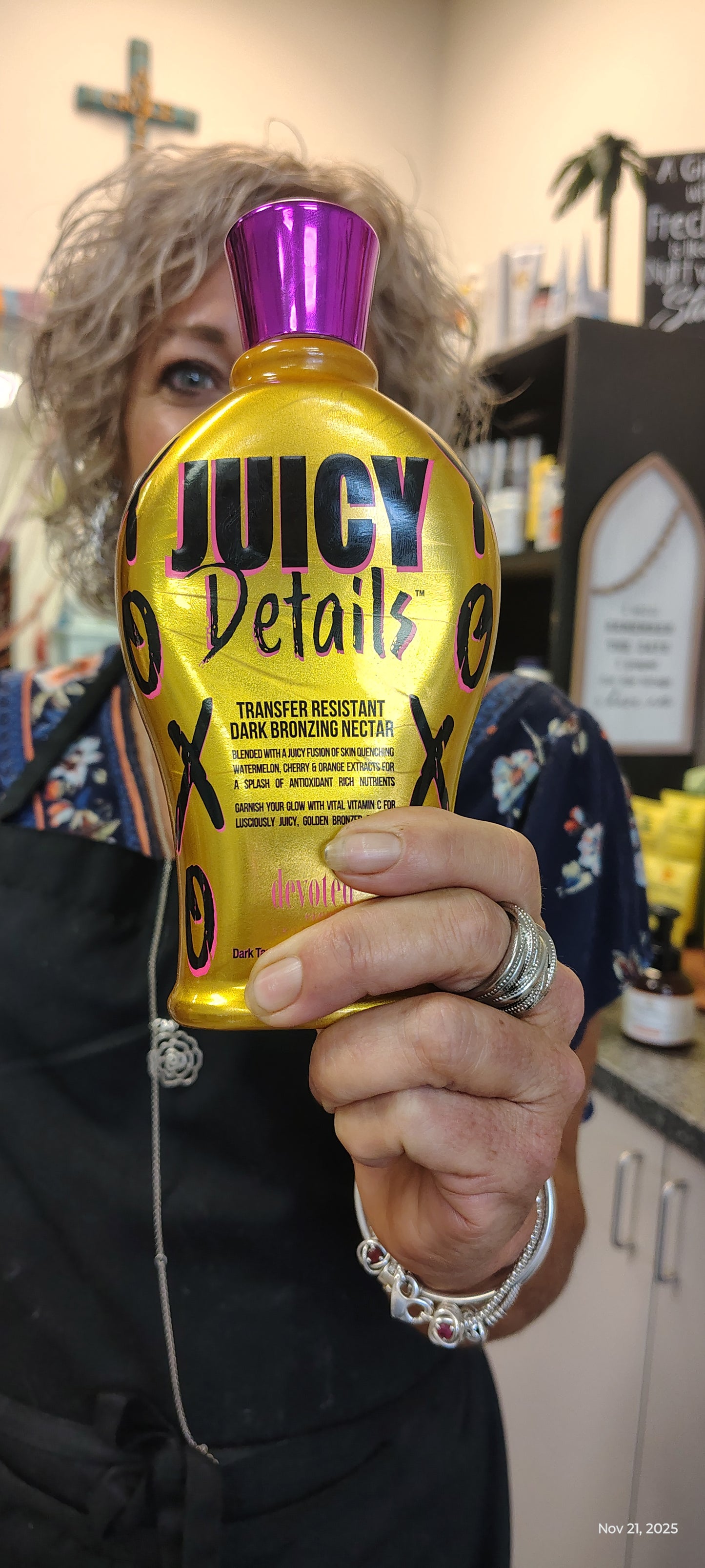 devoted creations Juicy Details white bronzer dark tanning lotion