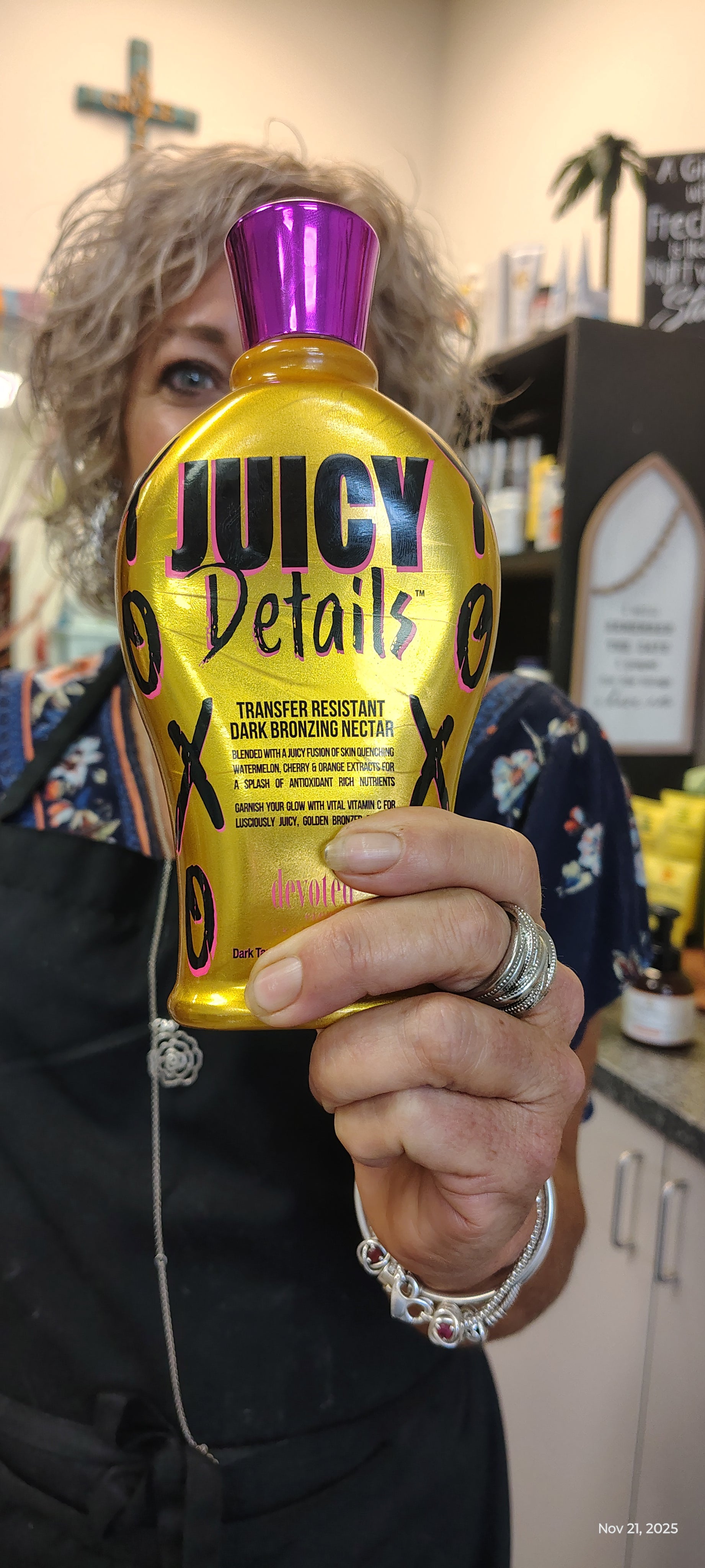 devoted creations Juicy Details white bronzer dark tanning lotion