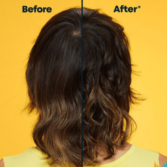 A Curl Can Dream Scrunch N' Go Defining Spray For Waves and Curls