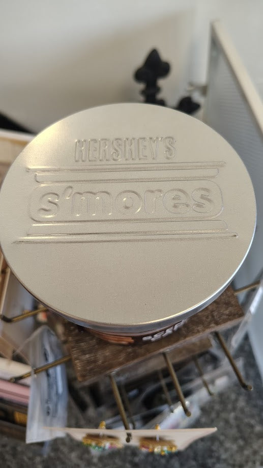 Hersheys s'mores triple wick scented candle